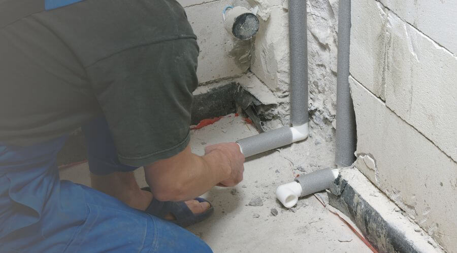 Expert burst pipe repair services in Gassville, AR